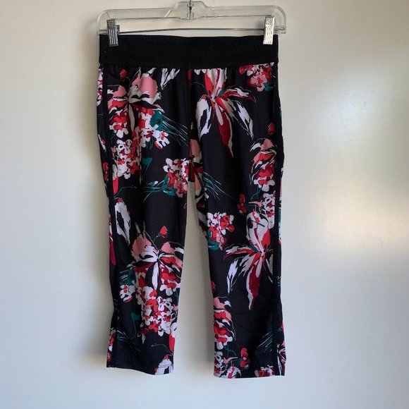 ATHLETA Derek Lam IOC Lily Chelsea Black Floral Crop Legging Size Small - Picture 2 of 7